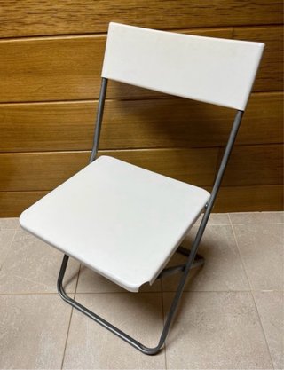 Silla plegable IKEA blanca