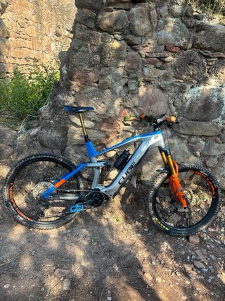 Bicicleta Eléctrica doble suspension