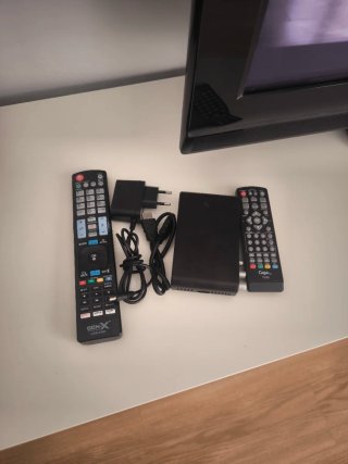 TV plasma LG 42 con TDT y 2 mandos