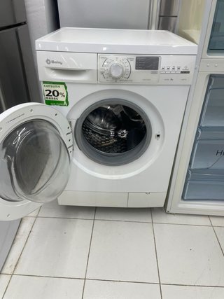 Oferta Nevera y Lavadora Blanca
