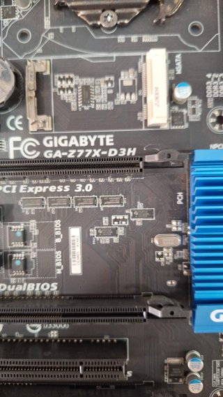 Kit Placa Base Gigabyte Z77X-D3H + CPU i5 3570K
