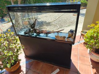 Acuario Pecera Terrario 200 litros esquinas curvas