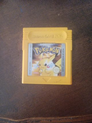 Pokemon Amarillo Game Boy DMG-APSS-ESP