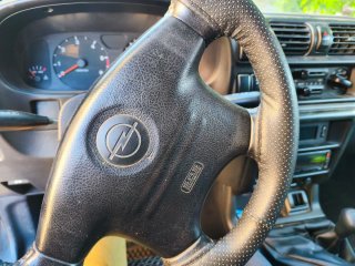 Opel Frontera 2001