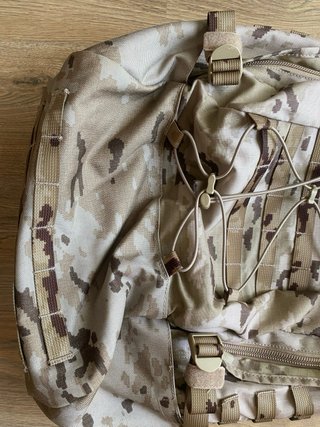 Mochila Táctica Militar Altus Camuflaje Árido