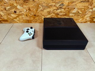 Microsoft Xbox One Nera - 360GB