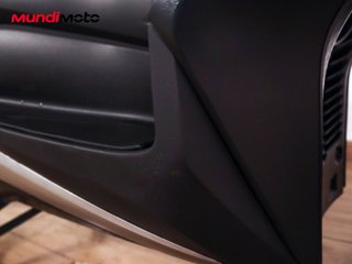 YAMAHA X-MAX 125