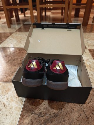 Adidas Predator Freestyle CNY Negro/Rojo