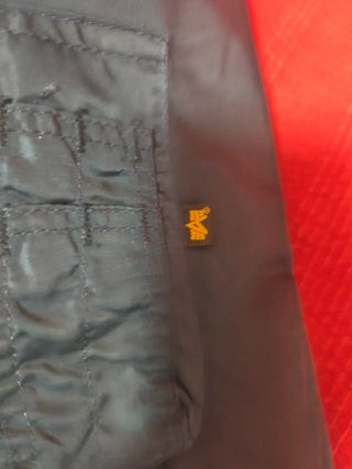Chaqueta Alpha Industries como nueva