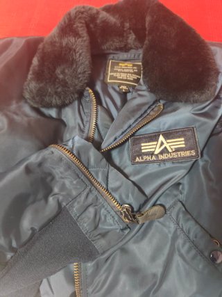 Chaqueta Alpha Industries como nueva