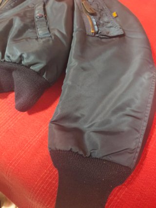 Chaqueta Alpha Industries como nueva
