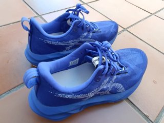 Zapatillas Asics Novablast 5 Nuevas de Mujer