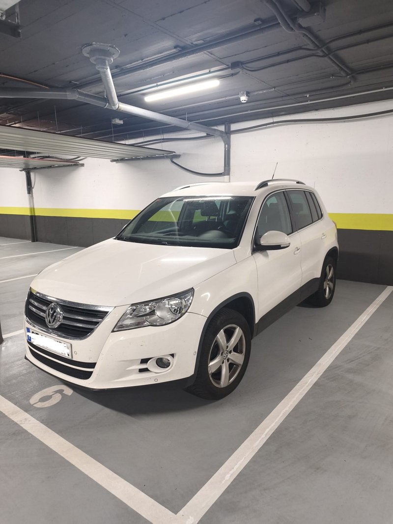 Volkswagen Tiguan 2.0 TDI Sport 2011
