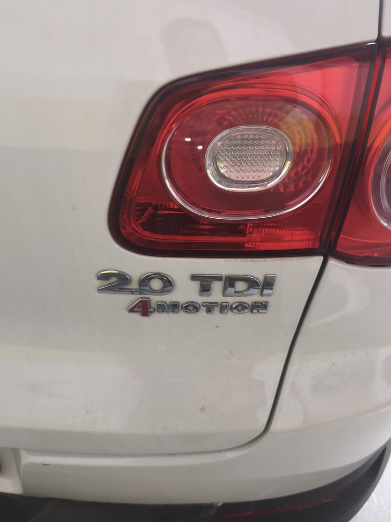 Volkswagen Tiguan 2.0 TDI Sport 2011, foto 4