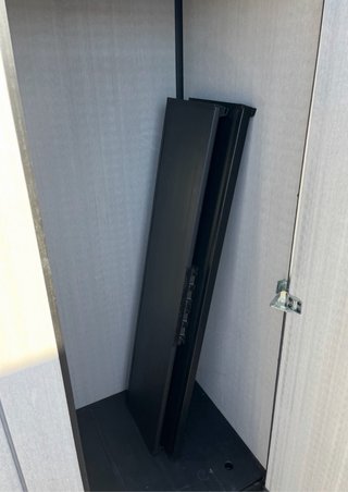 Caseta Resina 140x74x170 Negra/Gris.