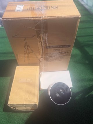 Proyector y trípode portátil No se vense por sepad