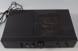 Amplificador Proton AM 10 electrónica NAD mejorada