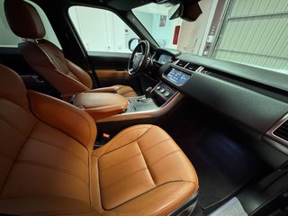 Land Rover Range Rover Sport 3.0 HSE DYNAMIC