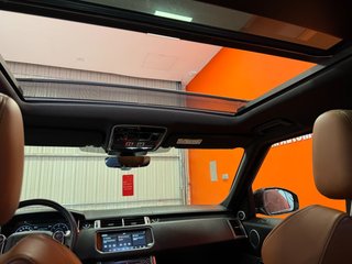 Land Rover Range Rover Sport 3.0 HSE DYNAMIC