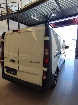 Renault Trafic 2023 L2H1 130cv
