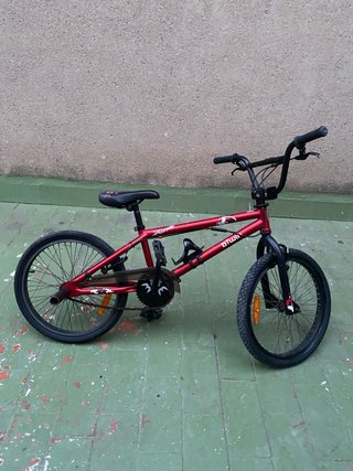 BICICLETA BMX RED MARCA BTWIN