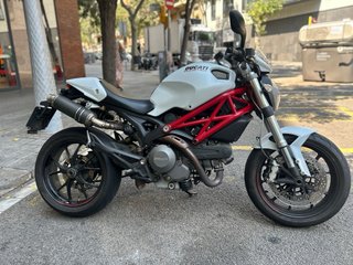Ducati Monster 796 Naked