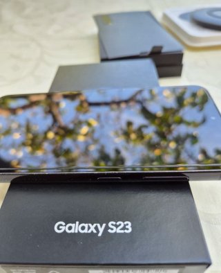 Samsung S23 128GB Nero + Caricatore Wireless
