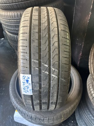 Neumático 235/45/20