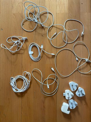 Lote Cables y Adaptadores Apple