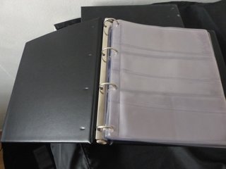 ALBUM DE BILLETES CON 21 HOJAS