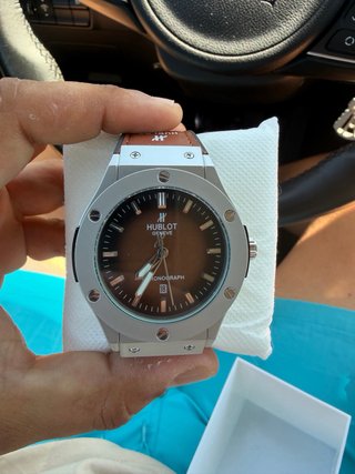 Reloj Hublot Marrón y Plateado