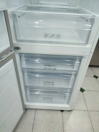 Nevera samsung clase A+ 185x60cm con garantía