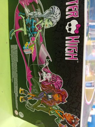 Coche Monster High Draculaura Descapotable