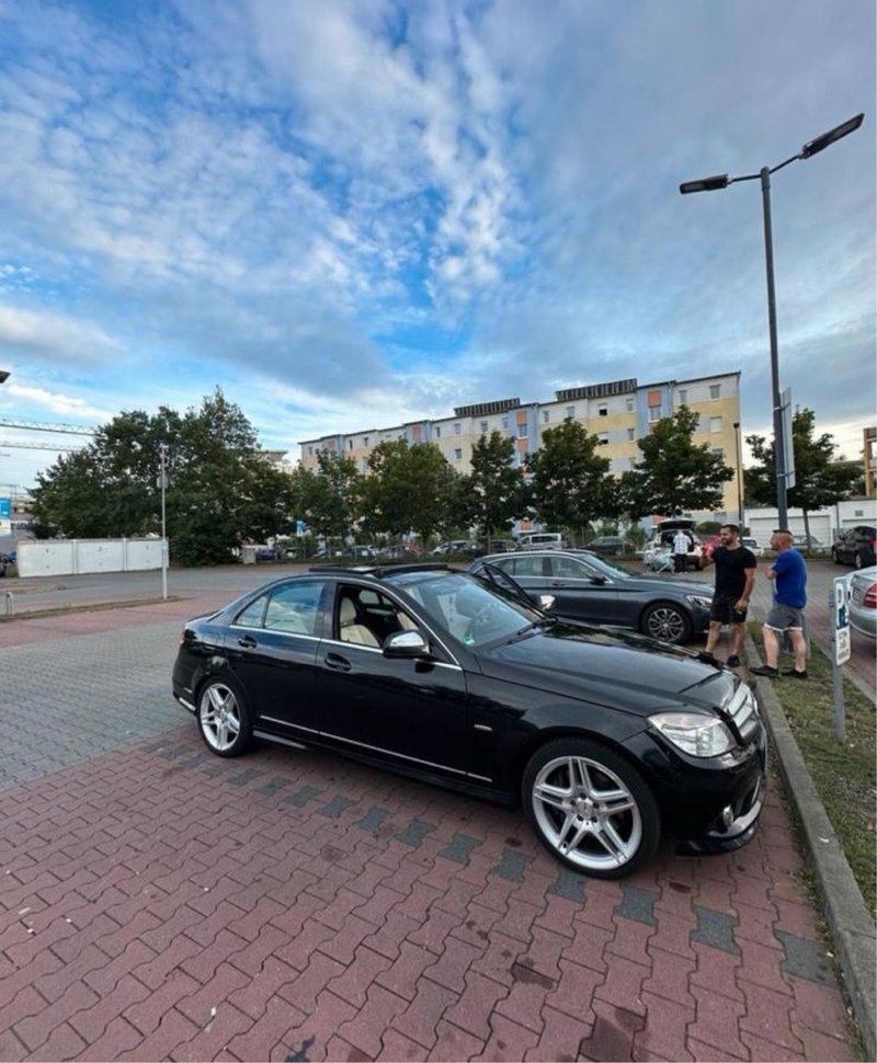 Mercedes-Benz Clase C 2008 - foto 1
