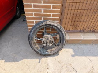 Rueda HONDA CBF