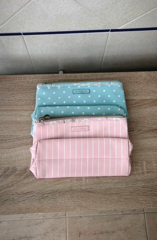 Neceseres Women'secret Estampados Azul y Rosa
