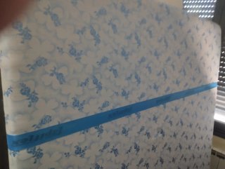 Cama madera maciza 150, con 2 mesitas