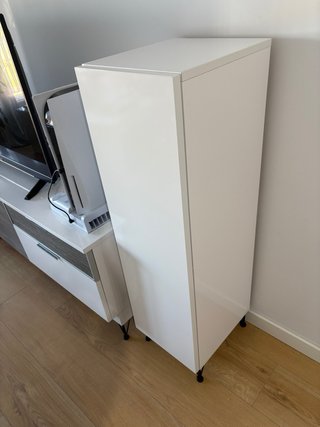 Mueble TV moderno blanco y roble