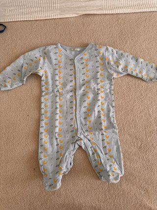 Buzo y pijamas bebé niño
