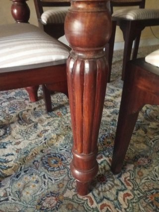 Mesa Comedor Madera con Patas Labradas