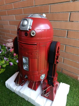Star Wars R2D2 Exclusivo Rojo