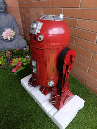 Star Wars R2D2 Exclusivo Rojo