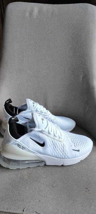 Nike Air Max 270 Blancas