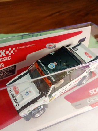 Scalextric Fiat 131 Abarth 1:32 S servía