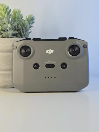Dron DJI Mini 2 Fly More Combo 3 Baterías y mando
