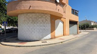 Local comercial en venta en Zona Hispanidad-Vivar Téllez en Vélez-Málaga