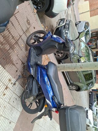 Piaggio Tweet Azul y Negro