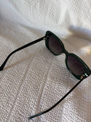 Gafas de sol verdes
