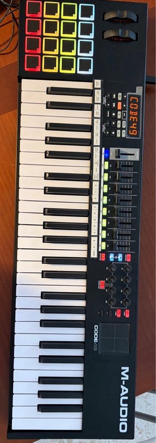 Teclado M-Audio Code49