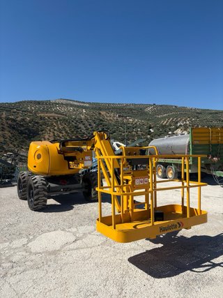 Plataforma Elevadora Haulotte HA16PXNT